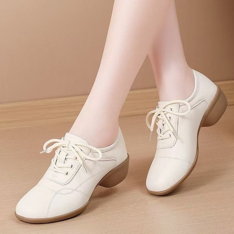 Women Shoes Sneakers - أحذية رقص نسائية بكعب منخفض، مزودة