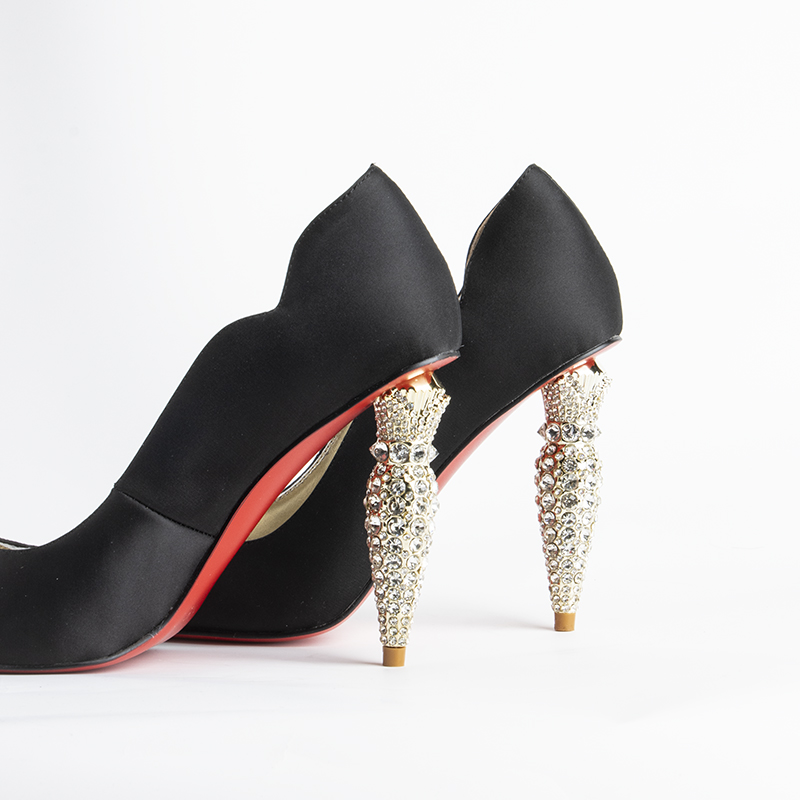 Women'S Shoes Red Bottoms - حذاء نسائي فاخر بجزء سفلي أسود