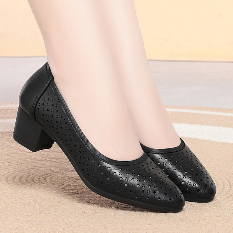 أحذية ماري جين بيج مع حزام كاح - مراجعة Ankle Strap Heels وسعره