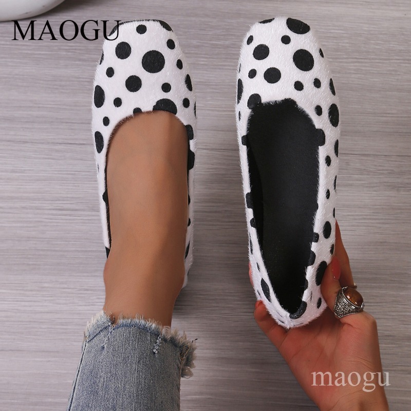 حذاء نسائي مسطح من الفرو المنق - مراجعة Loafer Flat Women وسعره