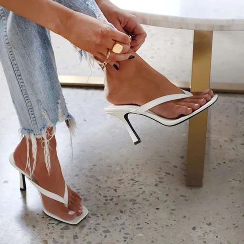 صندل أنيق حريمي بكعب عالي شباش - مراجعة Ankle Strap Heels وسعره