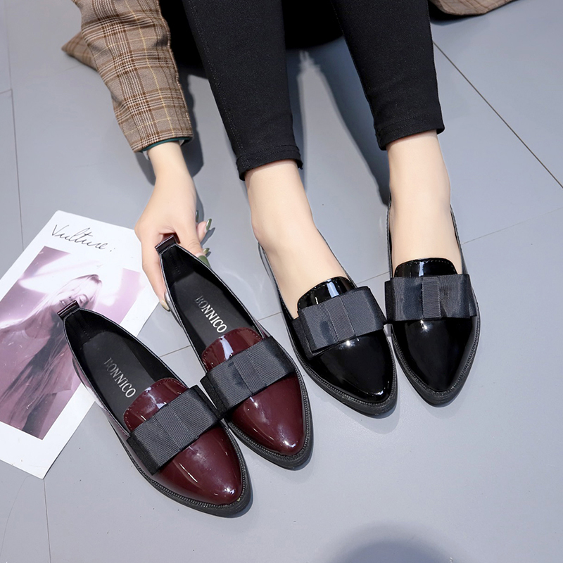 أحذية مسطحة سوداء/حمراء داكنة  - مراجعة Loafer Flat Women وسعره