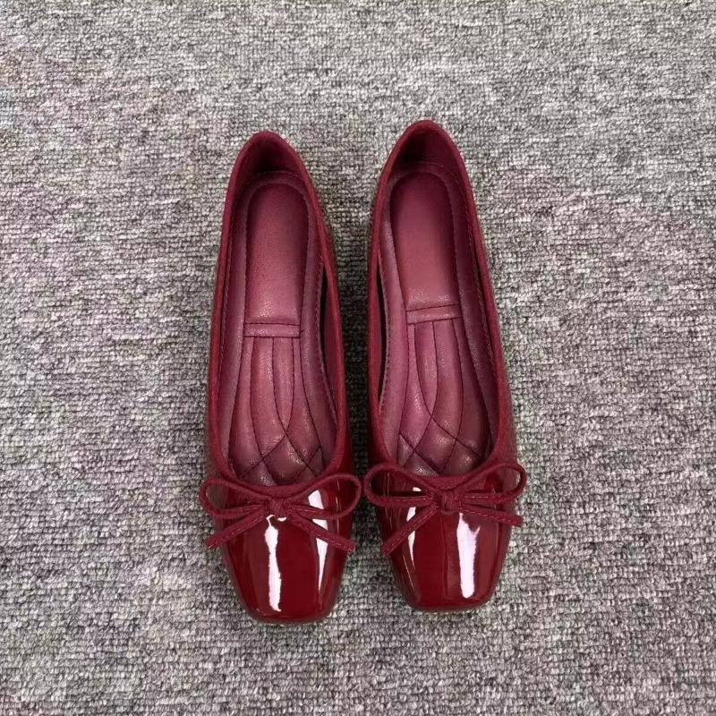 أحذية باليه نسائية بمقدمة مربع - مراجعة Loafer Flat Women وسعره