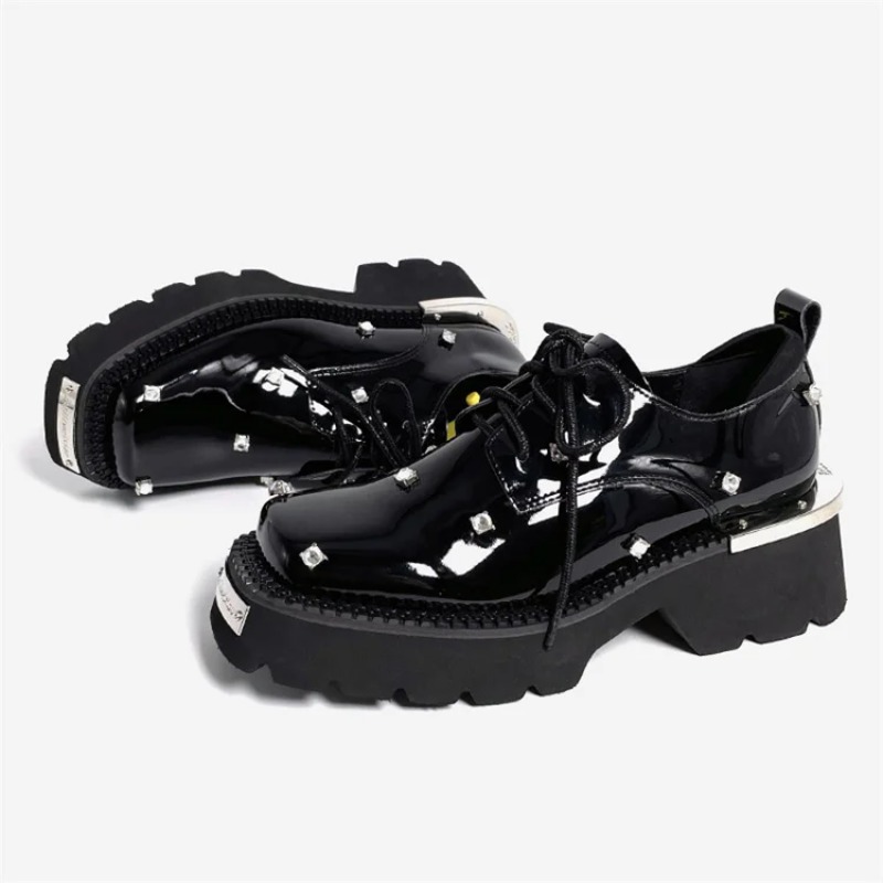 أحذية نسائية بدون كعب كريستال  - مراجعة Women Shoes Sneakers وسعره