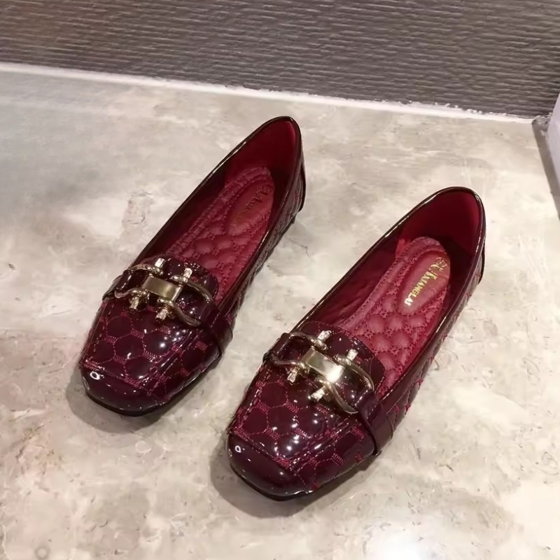 أحذية نسائية جديدة للربيع بنعل - مراجعة Loafer Flat Women وسعره