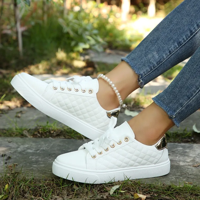 أحذية رياضية بيضاء مقوى للنساء - مراجعة Women Shoes Jd وسعره