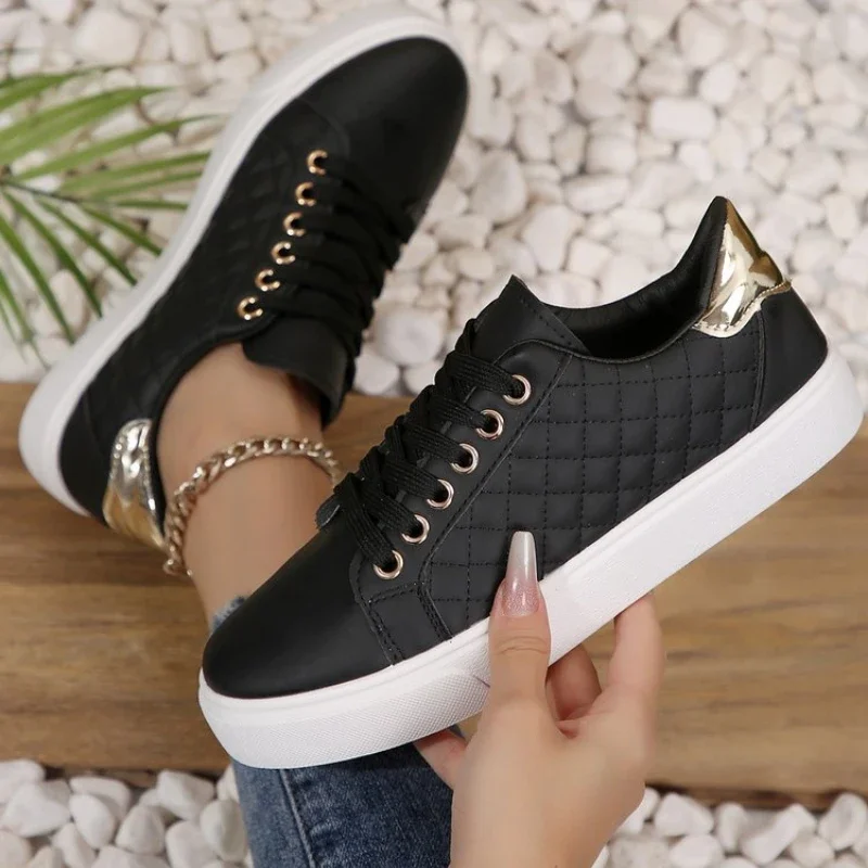 حذاء رياضي نسائي من جلد البولي - مراجعة Women Shoes Jd وسعره