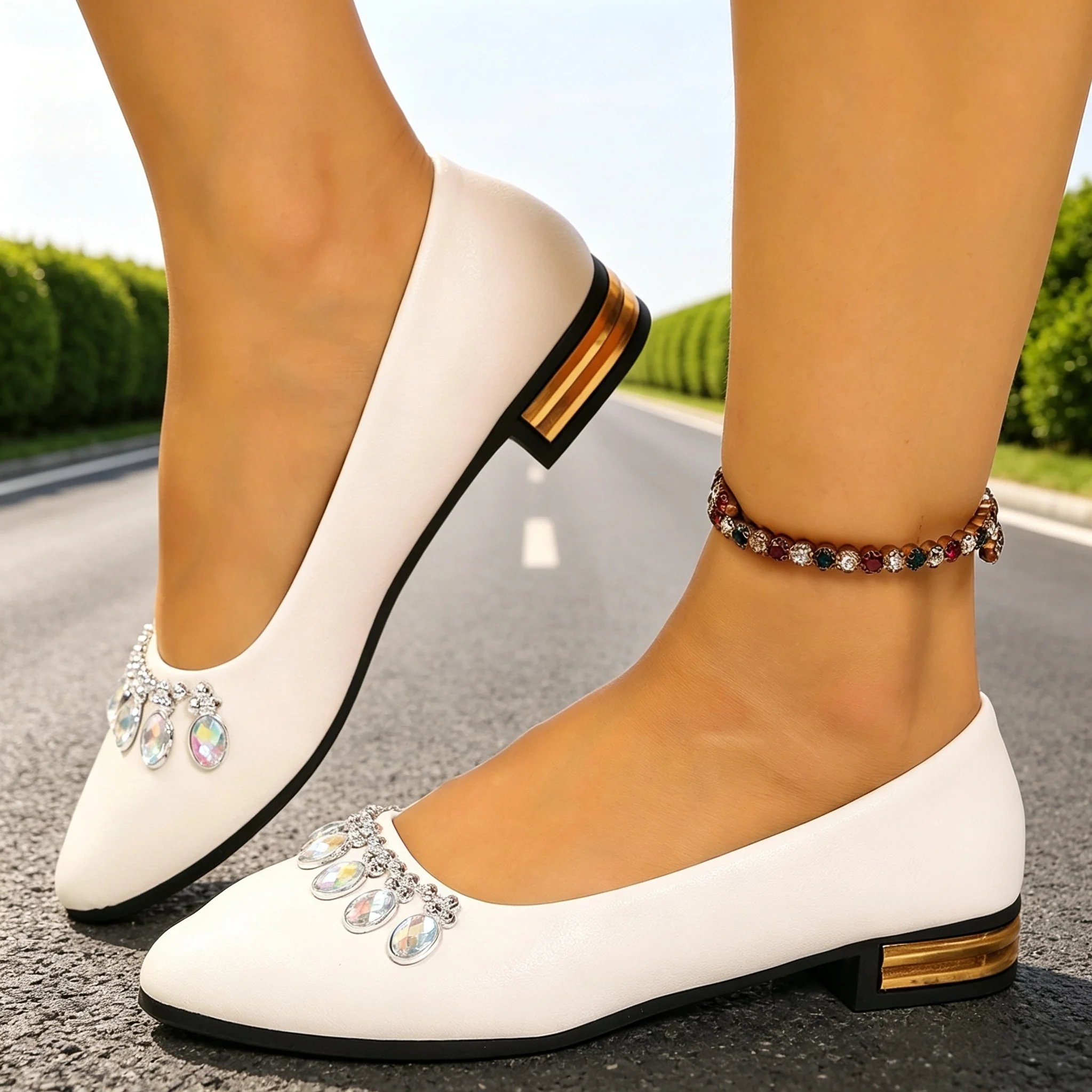 أحذية نسائية مسطحة ذات مقدمة م - مراجعة Women'S Shoes Com وسعره
