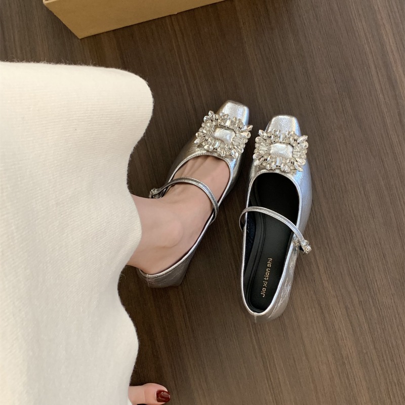 الفضة مسطحة القاع النمط الفرنس - مراجعة Women'S Shoes Red Bottoms وسعره