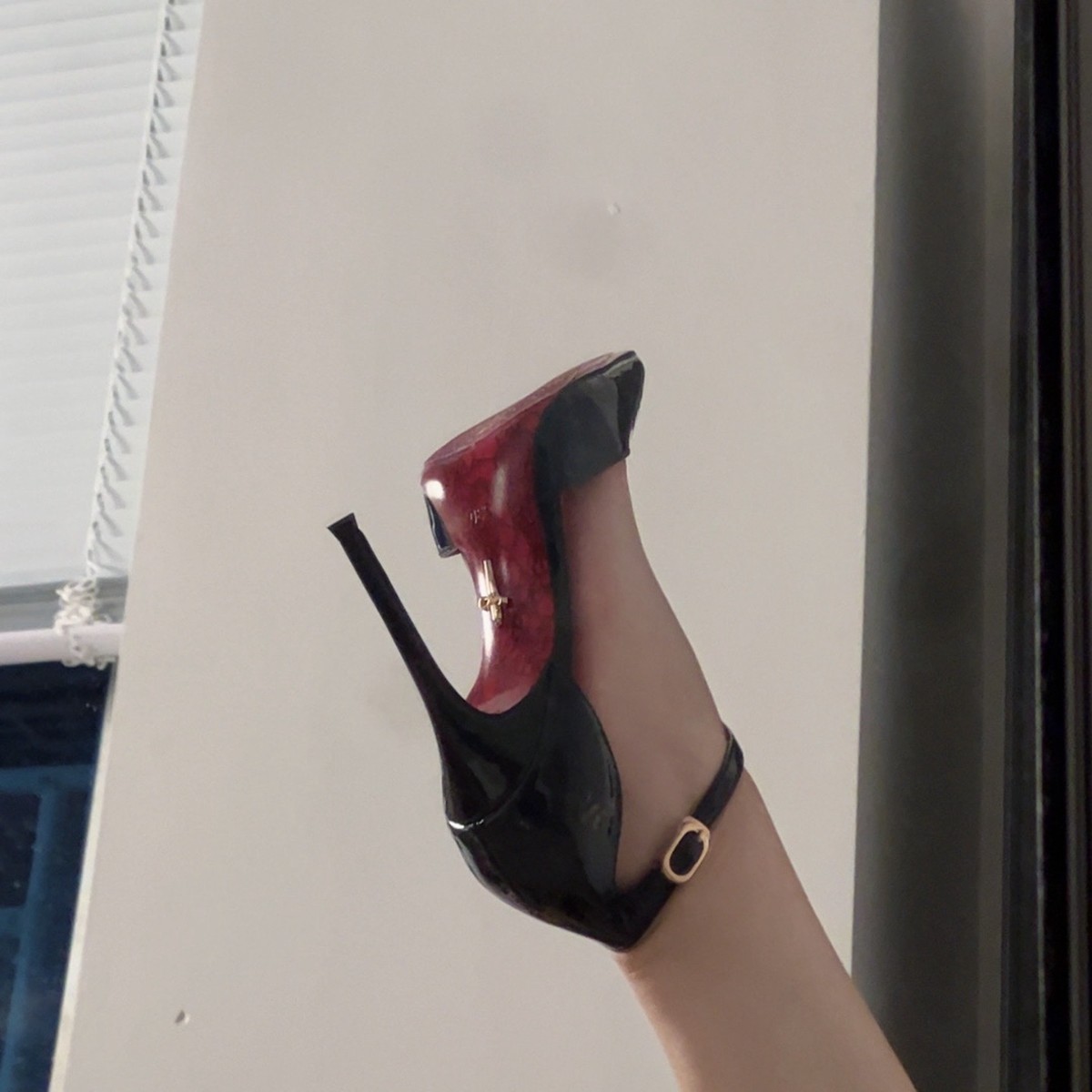 أحذية نسائية ذات كعب عالٍ ومقد - مراجعة Women'S Shoes Red Bottoms وسعره