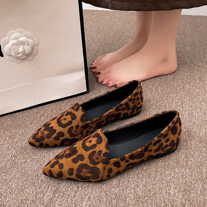 حذاء نسائي مسطح بتصميم مدبب من - مراجعة Loafer Flat Women وسعره