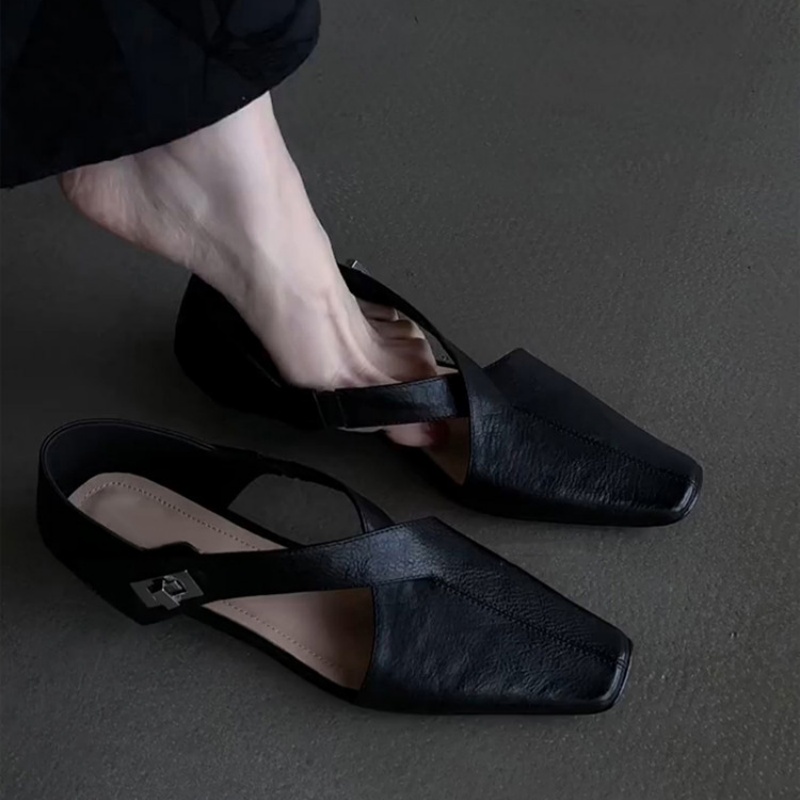 أحذية نسائية بكعب منخفض ورباط  - مراجعة Ankle Strap Heels وسعره